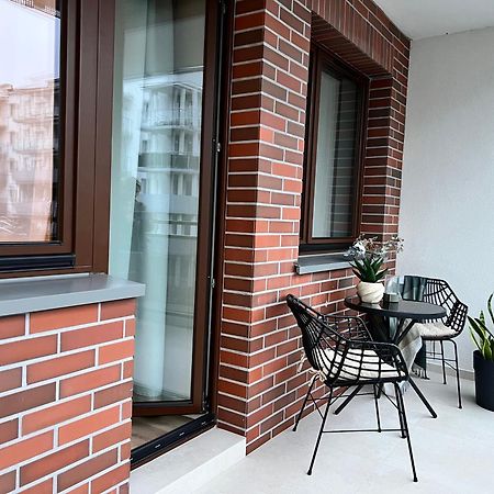 Ts Gold New Town Apartment & Free Private Parking Щецин Экстерьер фото